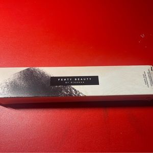 Fenty Beauty by Rihanna Kabuki Buff Foundation Brush 115  NEW in sealed package